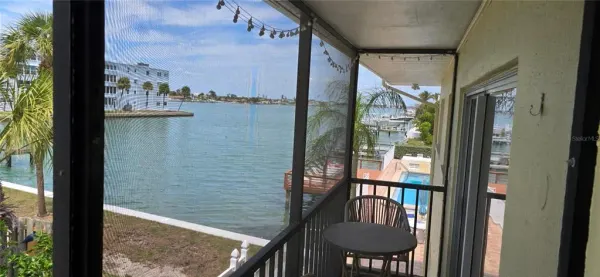 175 55th Avenue, Unit 204, St Pete Beach, FL, 33706
