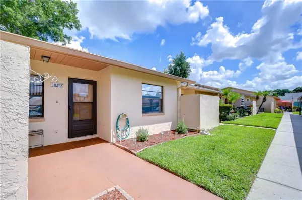 38235 Boxwood Drive, Unit 38235, Zephyrhills, FL, 33542