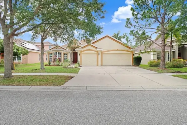 6803 Cromwell Garden Drive, Apollo Beach, FL, 33572