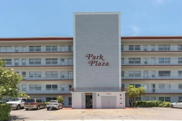 5060 76th Avenue N, Unit 402, Pinellas Park, FL, 33781