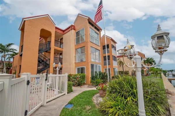 8921 Blind Pass Road, Unit 143, St Pete Beach, FL, 33706