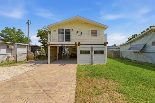 5251 Alpaca Drive, Weeki Wachee, FL, 34607