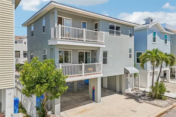 23 80th Avenue, Treasure Island, FL, 33706