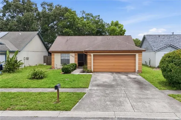 1723 Tarah Trace Drive, Brandon, FL, 33510