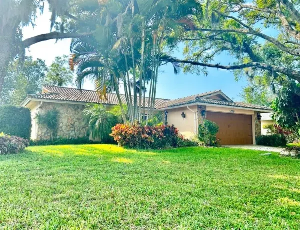 1529 E Dorchester Drive, Palm Harbor, FL, 34684