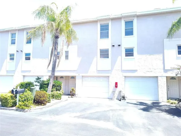 255 Capri Circle N, Unit 36, Treasure Island, FL, 33706
