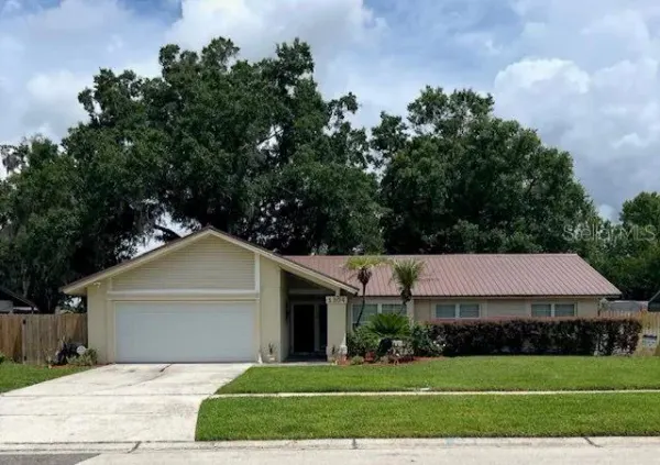 1304 Sandalwood Drive, Plant City, FL, 33563