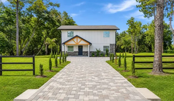 31848 Hedgerow Drive, Wesley Chapel, FL, 33543