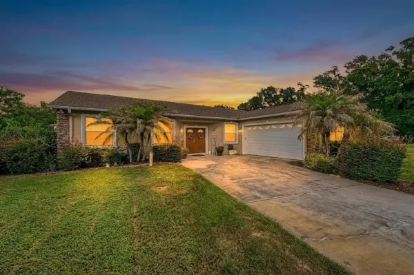 2216 Pinecrest Drive, Lutz, FL, 33549