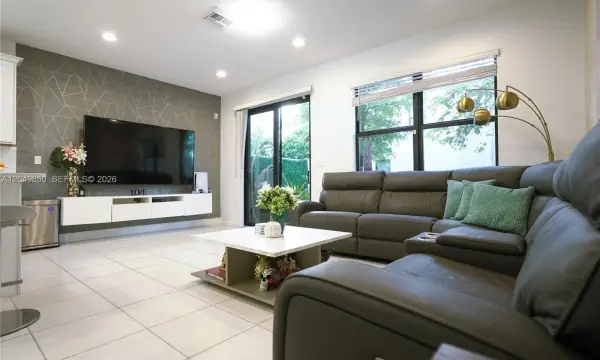 10111 Akenside Drive, Boca Raton, FL 33428