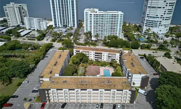 1541 S Ocean Boulevard 313, Lauderdale-by-the-sea, FL 33062