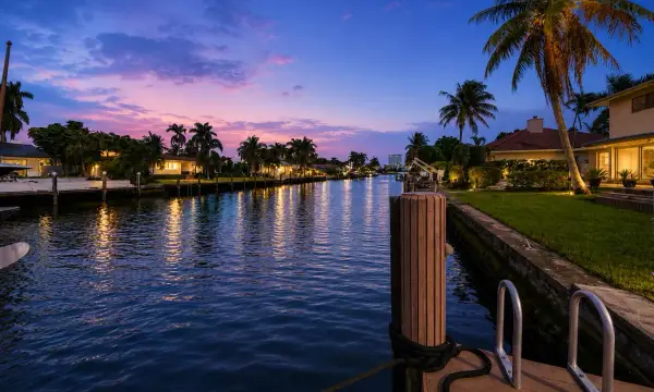 2401 SE 8th Court, Pompano Beach, FL 33062