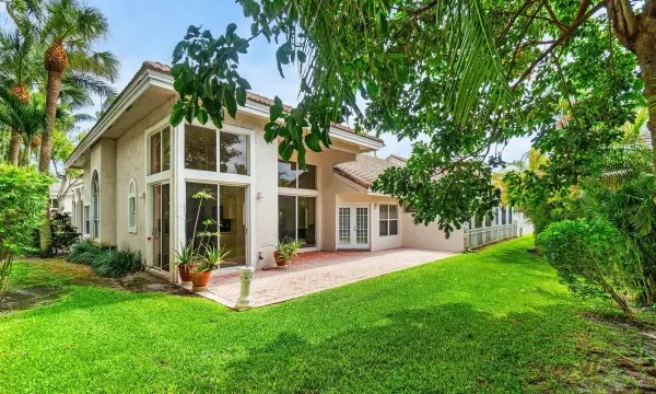 5106 Windsor Parke Drive, Boca Raton, FL 33496