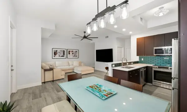 518 N Federal Highway 14, Lake Worth, FL 33460