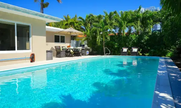 2060 Coco Palm Place, Lauderdale-by-the-sea, FL 33062
