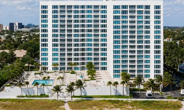 1620 S Ocean Boulevard 8h, Lauderdale-by-the-sea, FL 33062