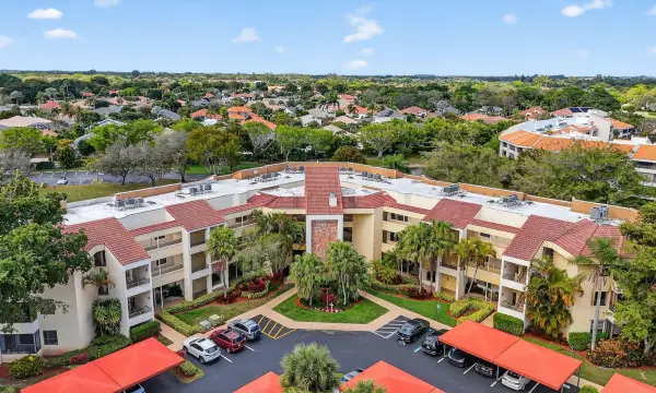 7535 La Paz Boulevard 306, Boca Raton, FL 33433
