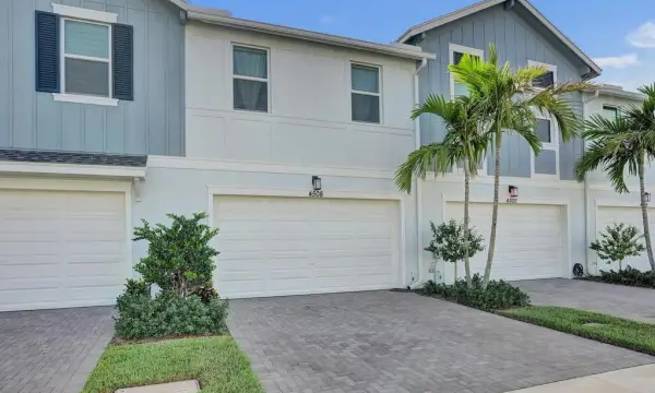 4508 Longwood Lake Square, Westlake, FL 33470