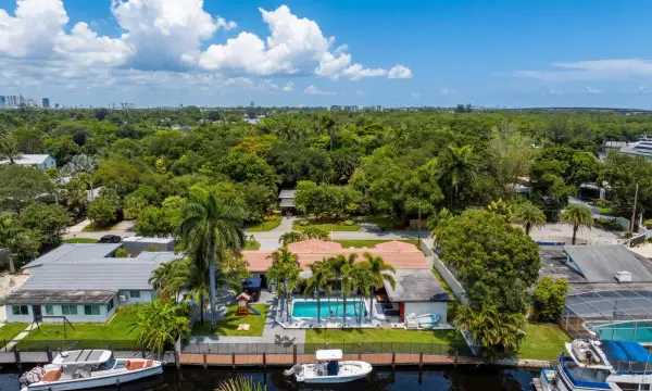 2587 SW 30th Avenue, Fort Lauderdale, FL 33312