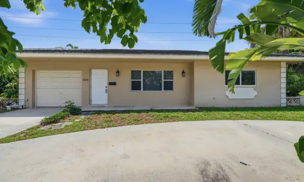 1256 SW 9th Avenue, Boca Raton, FL 33486