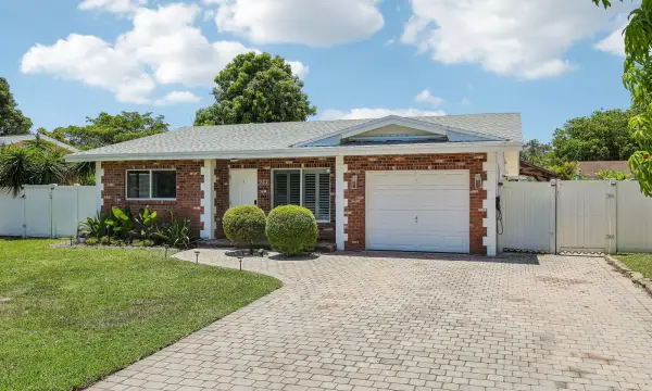 3166 NW 68th Street, Fort Lauderdale, FL 33309