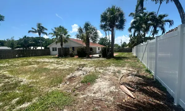 201 NE 30th Street, Boca Raton, FL 33431
