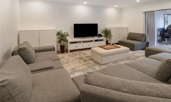 9390 SW 61st Way D, Boca Raton, FL 33428