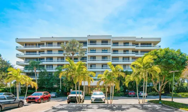 23200 Camino Del Mar 604, Boca Raton, FL 33433