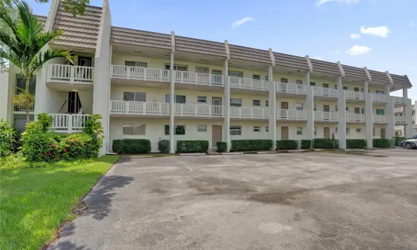 6850 Royal Palm Boulevard 202g, Margate, FL 33063