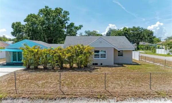 901 Oak Street SW, Ruskin, FL, 33570