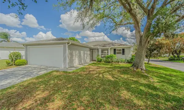 11204 Corey Pavin Lane, San Antonio, FL, 33576