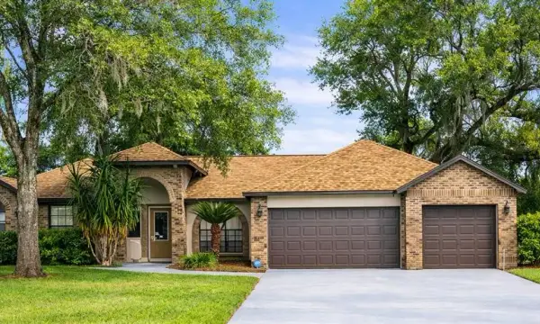 2106 Whitlock Place, Dover, FL, 33527