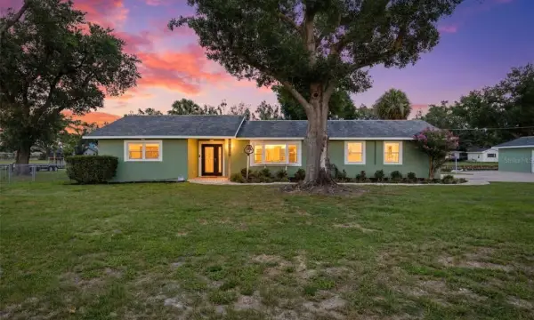 9910 Peninsular Drive, Gibsonton, FL, 33534