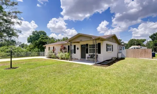 2101 W Hamilton Avenue, Tampa, FL, 33604