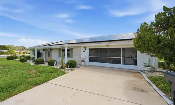 1811 Milford Circle, Sun City Center, FL, 33573