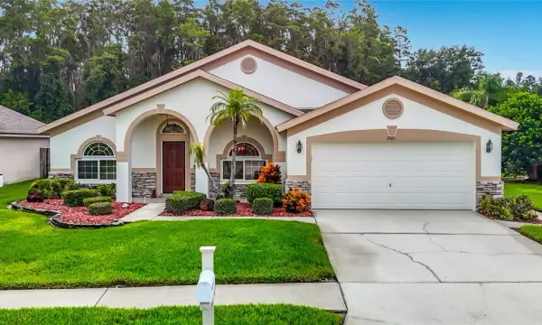 1521 Baythorn Drive, Wesley Chapel, FL, 33543