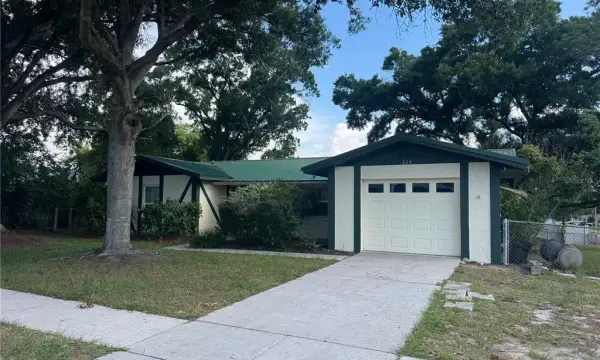 624 Wood Road, Seffner, FL, 33584