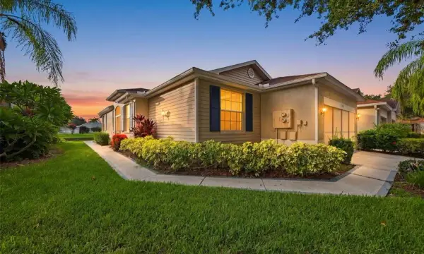 2339 Nantucket Drive, Unit 34, Sun City Center, FL, 33573