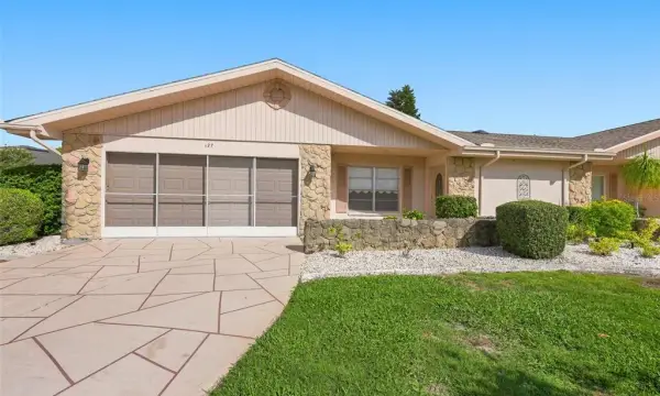 127 Wintersong Lane, Sun City Center, FL, 33573