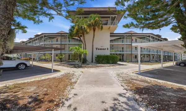 4678 Marine Parkway, Unit 105, New Port Richey, FL, 34652